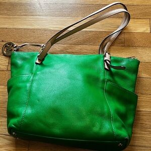 MICHAEL Michael Kors Green Leather Shoulder Bag